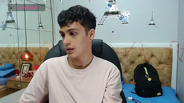 Snapshot of SkinnyBoy_ chatting on January 2025 03:46:02 PM SkinnyBoy online show from January 2025 03:46:02 PM