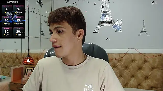 Snapshot of SkinnyBoy_ chatting on February 2025 12:11:01 PM SkinnyBoy online show from February 2025 12:11:01 PM