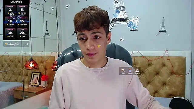 Snapshot of SkinnyBoy_ chatting on February 2025 03:32:02 PM SkinnyBoy online show from February 2025 03:32:02 PM