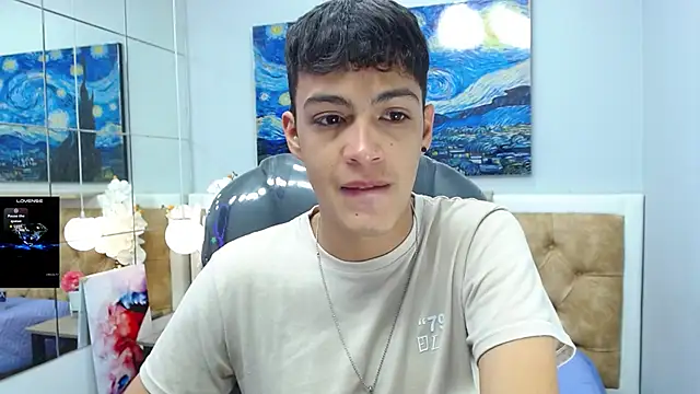 Snapshot of SkinnyBoy_ chatting on September 2025 12:48:01 PM SkinnyBoy online show from September 2025 12:48:01 PM