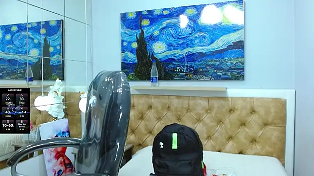 SkinnyBoy  online show from October 2025 12:37:01 PM