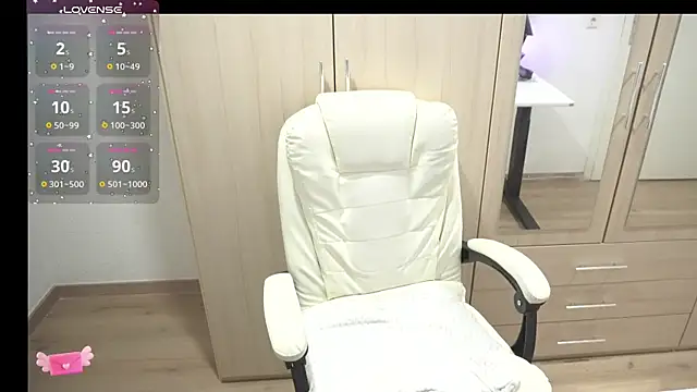 Snapshot of Billly1Love chatting on February 2025 10:58:01 PM Billly1Love online show from February 2025 10:58:01 PM