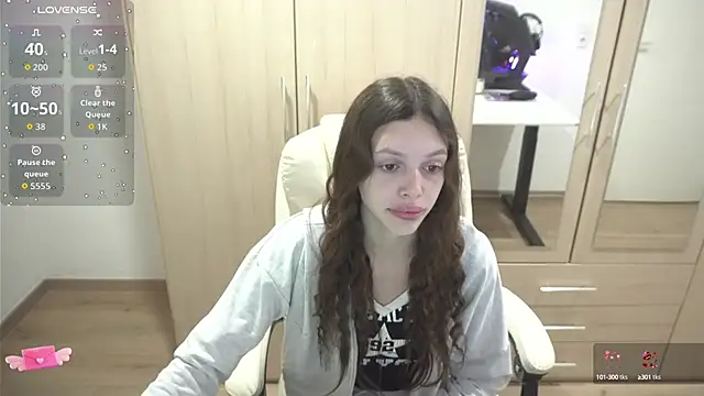 Snapshot of Billly1Love chatting on September 2025 10:44:02 PM Billly1Love online show from September 2025 10:44:02 PM