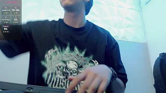 Snapshot of Jake_tripp chatting on October 2025 10:51:02 PM Jake tripp online show from October 2025 10:51:02 PM