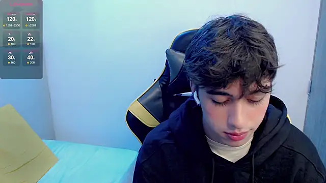 Snapshot of Jake_tripp chatting on October 2025 03:58:01 AM Jake tripp online show from October 2025 03:58:01 AM