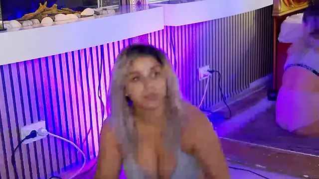 Snapshot of SweetMissXXX chatting on November 2025 10:26:02 AM SweetMissXXX online show from November 2025 10:26:02 AM