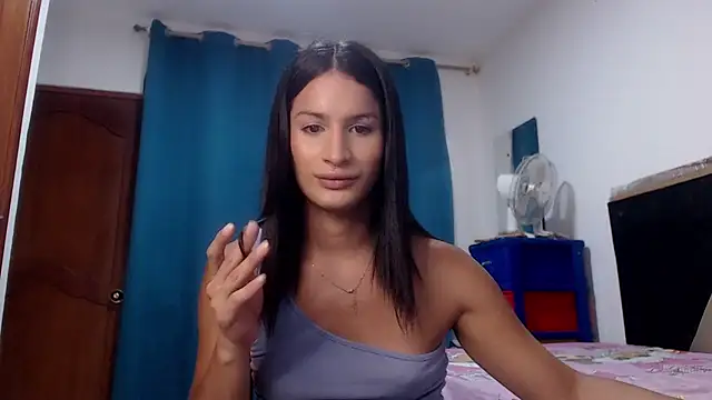 jennifer ts online show from February 2025 10:20:02 PM