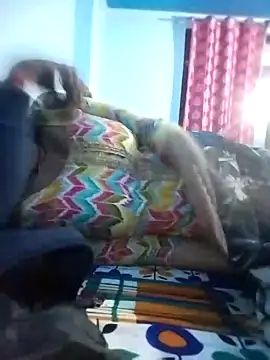 Snapshot of Desisumana chatting on December 2024 04:31:01 PM Desisumana online show from December 2024 04:31:01 PM