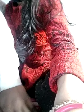 Snapshot of Desisumana chatting on December 2024 07:40:02 AM Desisumana online show from December 2024 07:40:02 AM