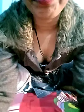 Snapshot of Desisumana chatting on December 2024 06:55:02 AM Desisumana online show from December 2024 06:55:02 AM