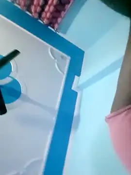 Snapshot of Desisumana chatting on March 2025 05:04:01 PM Desisumana online show from March 2025 05:04:01 PM