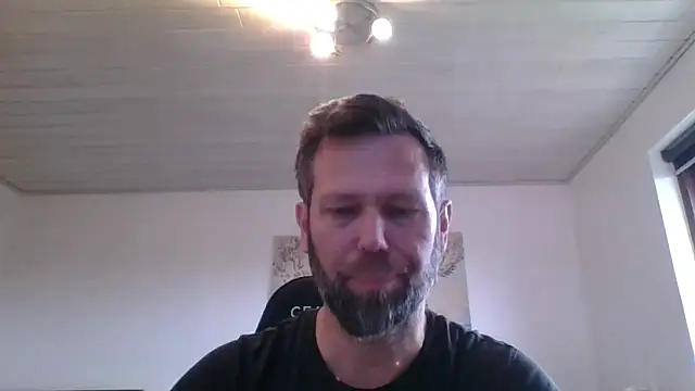 Snapshot of Gotta1 chatting on October 2025 01:00:02 PM Gotta1 online show from October 2025 01:00:02 PM