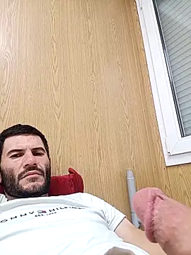 Gigolo4040 online show from October 2025 09:01:01 PM