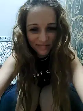 Amira 17 online show from December 2024 07:10:01 PM