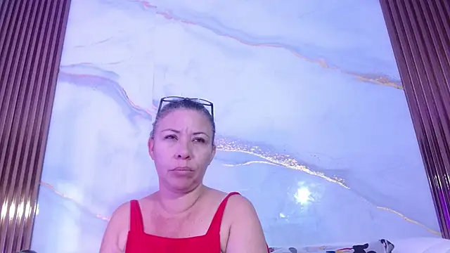 ARTEMIZA LOVE  online show from September 2025 12:19:01 PM
