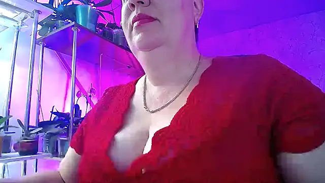  Sweet Woman online show from September 2025 04:25:01 AM