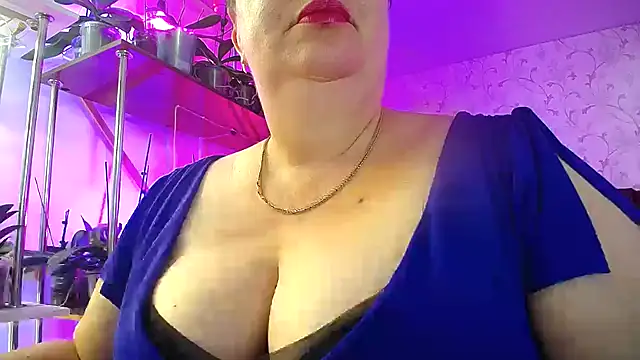  Sweet Woman online show from September 2025 04:58:02 AM