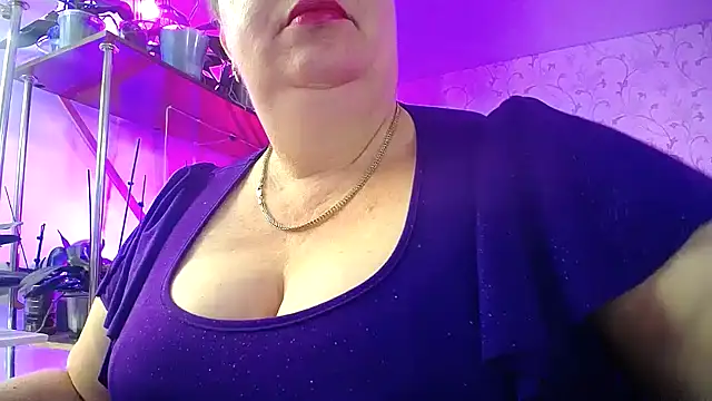 Snapshot of _Sweet_Woman chatting on October 2025 05:28:02 AM Sweet Woman online show from October 2025 05:28:02 AM