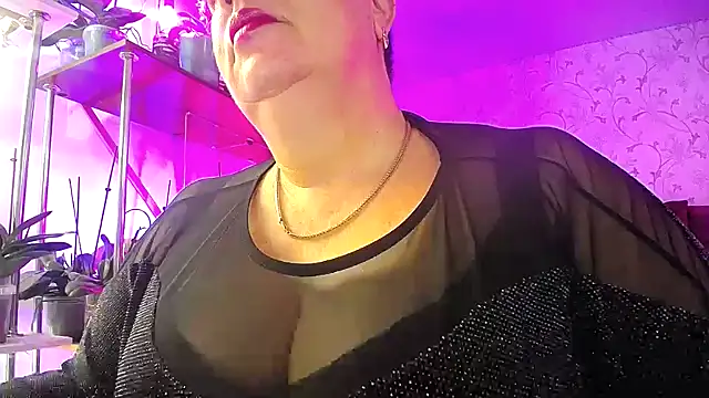 Snapshot of _Sweet_Woman chatting on October 2025 05:41:01 AM Sweet Woman online show from October 2025 05:41:01 AM