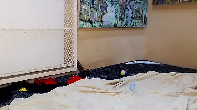 Snapshot of CaramelDelux27 chatting on February 2025 04:53:02 AM CaramelDelux27 online show from February 2025 04:53:02 AM