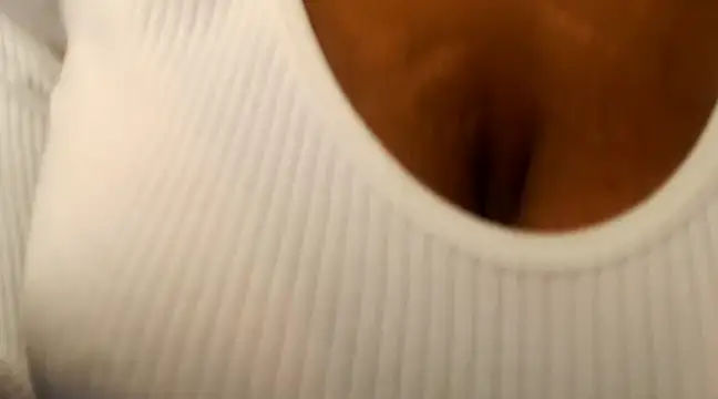 Snapshot of CaramelDelux27 chatting on February 2025 07:42:02 AM CaramelDelux27 online show from February 2025 07:42:02 AM