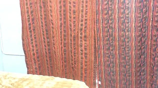 Snapshot of CaramelDelux27 chatting on September 2025 07:57:02 PM CaramelDelux27 online show from September 2025 07:57:02 PM