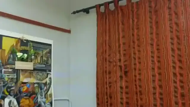 Snapshot of CaramelDelux27 chatting on October 2025 04:38:01 AM CaramelDelux27 online show from October 2025 04:38:01 AM