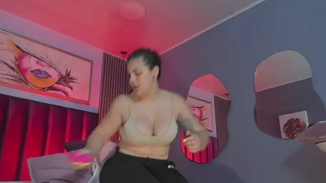 Anny ferrer  online show from January 2025 04:25:02 AM