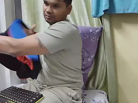 loveboyrp online show from January 2025 02:41:01 PM