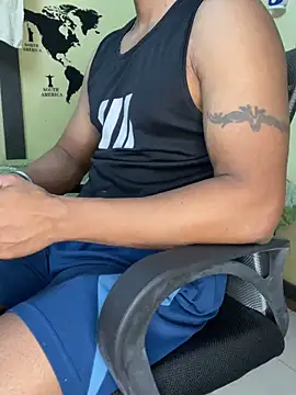 Snapshot of loveboyrp chatting on November 2025 03:06:02 AM loveboyrp online show from November 2025 03:06:02 AM