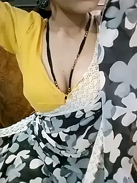 Snapshot of Bulbul_02 chatting on October 2025 06:26:02 AM Bulbul 02 online show from October 2025 06:26:02 AM