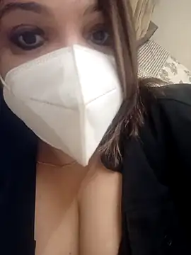 Snapshot of Naughty-Trisha chatting on October 2025 03:26:02 AM Naughty-Trisha online show from October 2025 03:26:02 AM