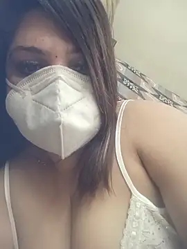 Snapshot of Naughty-Trisha chatting on November 2025 05:00:01 PM Naughty-Trisha online show from November 2025 05:00:01 PM