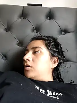 Hellen Alex online show from December 2024 04:40:02 PM