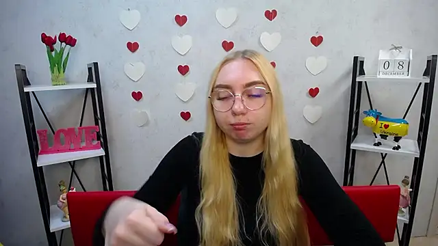 BeatriceFly online show from December 2024 09:13:01 AM