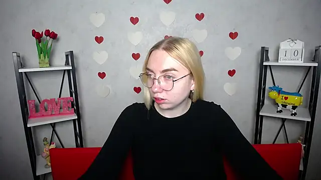 BeatriceFly online show from December 2024 09:19:02 AM