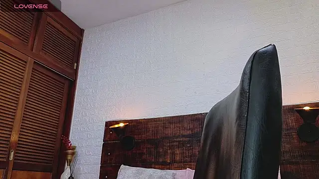 Snapshot of Celeste_sanz chatting on October 2025 09:50:02 AM Celeste sanz online show from October 2025 09:50:02 AM