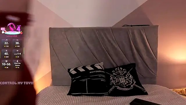 Snapshot of miaablack chatting on October 2025 08:16:02 PM miaablack online show from October 2025 08:16:02 PM