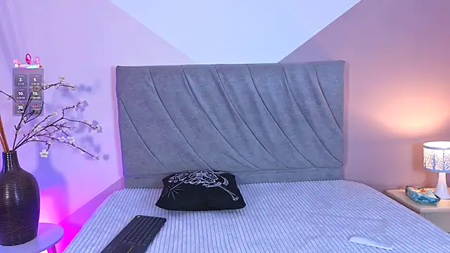 Snapshot of miaablack chatting on November 2025 08:40:02 PM miaablack online show from November 2025 08:40:02 PM