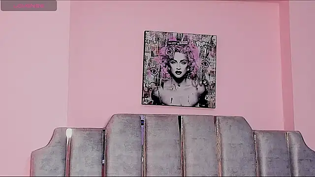 karol noa online show from February 2025 03:22:01 AM