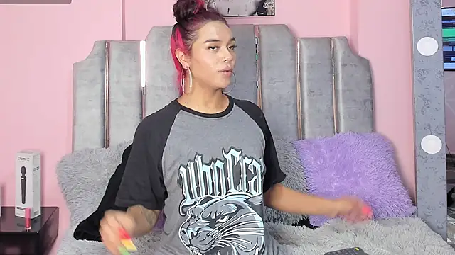 karol noa online show from March 2025 03:39:01 AM