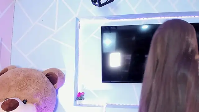 karol noa online show from November 2025 11:43:01 AM