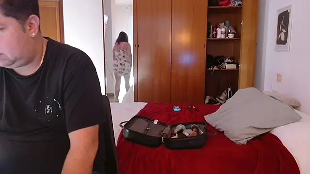 THIAGOEVA online show from October 2025 08:00:01 AM