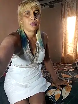 Snapshot of Goodgirlsue_77 chatting on October 2025 01:01:01 PM Goodgirlsue 77 online show from October 2025 01:01:01 PM