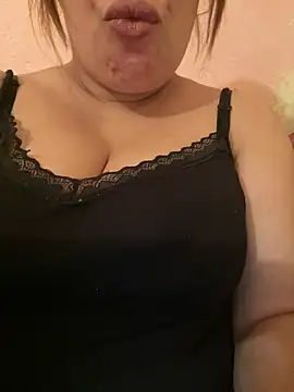 Snapshot of Samarr_9and chatting on December 2024 12:45:02 PM Samarr 9and online show from December 2024 12:45:02 PM