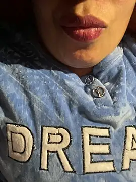 Snapshot of Samarr_9and chatting on March 2025 12:47:02 AM Samarr 9and online show from March 2025 12:47:02 AM