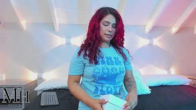 MizzHell online show from November 2025 12:49:01 PM