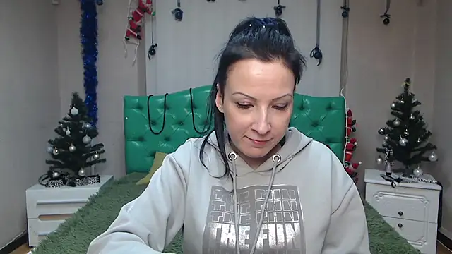 ElizabethSho online show from December 2024 01:08:01 AM