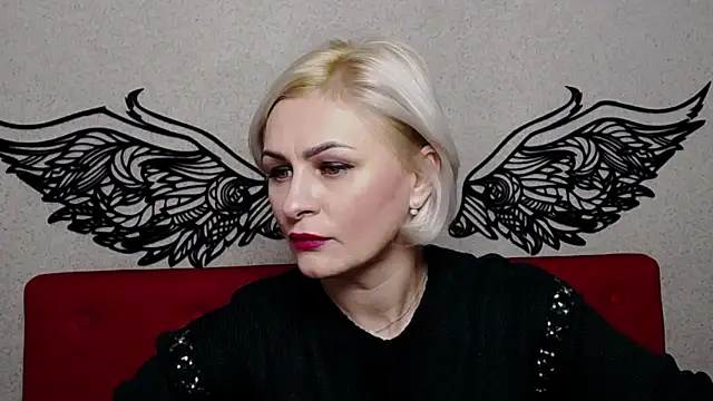 OliviaHorst online show from December 2024 06:11:02 AM
