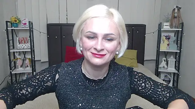 Snapshot of OliviaHorst chatting on October 2025 05:38:02 AM OliviaHorst online show from October 2025 05:38:02 AM